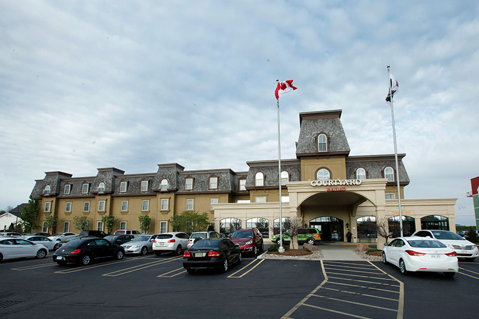 Courtyard by Marriott Waterloo