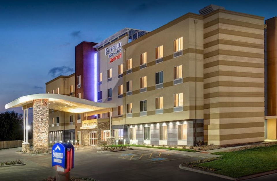 Fairfield Inn & Suites by Marriott